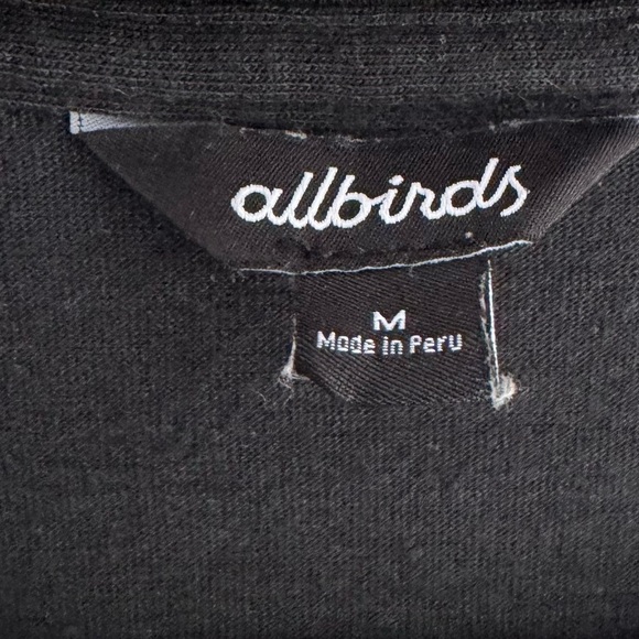 Allbirds Black Cotton T-Shirt “Give Comfort Feel Joy” Graphic Tee Size Medium - Picture 2 of 5
